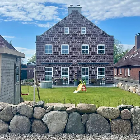 Linnebarg Hus 2 *